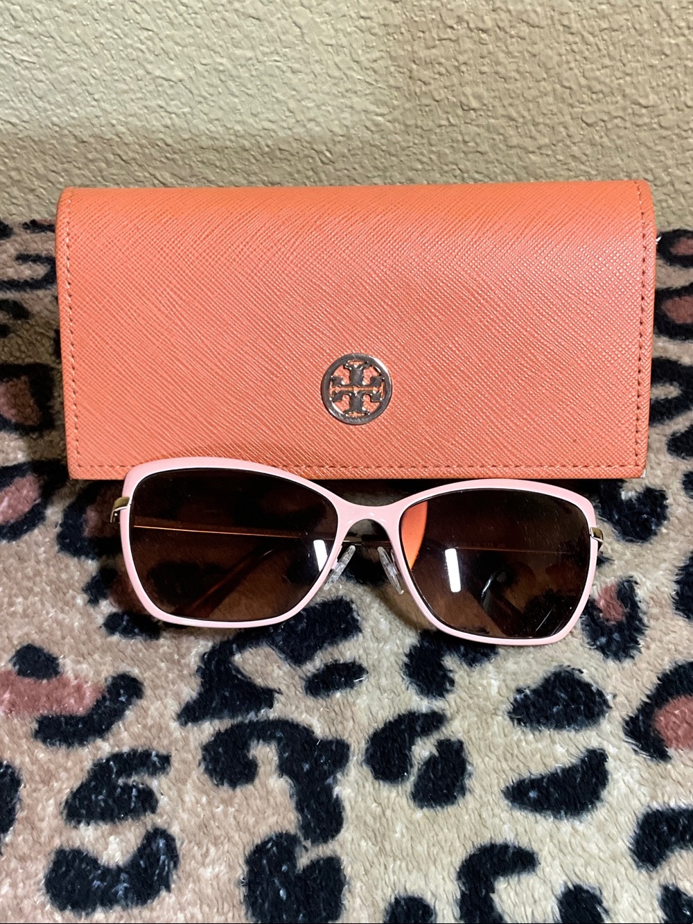Tory Burch Pink Framed PRESCRIPTION/Sunglasses with Case